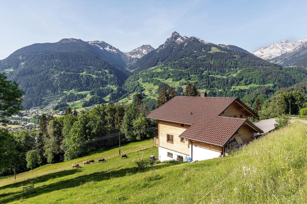 Ferienwohnung Haus grüner Wald Bartholomäberg Exterior foto